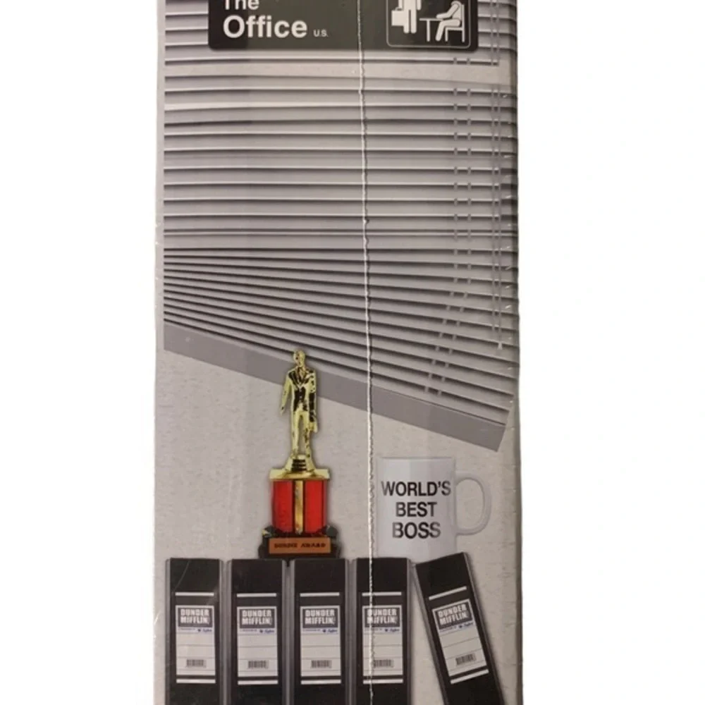 The Office 5 Pack Crew Socks‎ Bundle Gift Pack w/ Dwight Shrute Vinyl Figure New